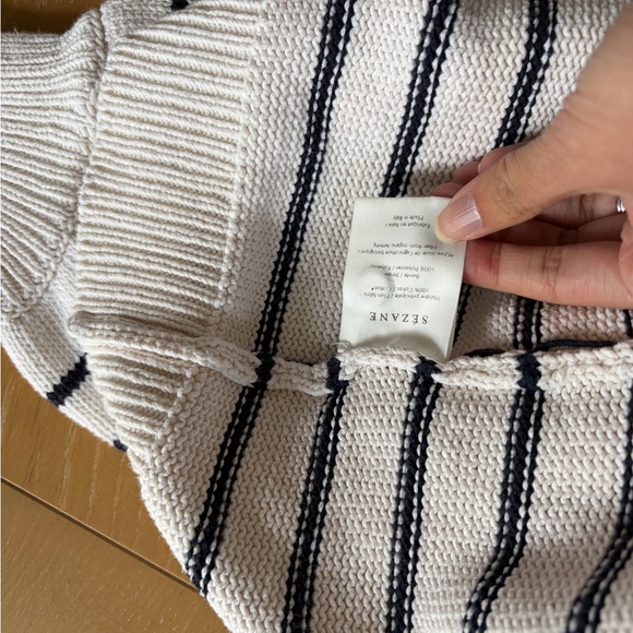 ✨Sezane Leontine Sweater - Picture 3 of 5